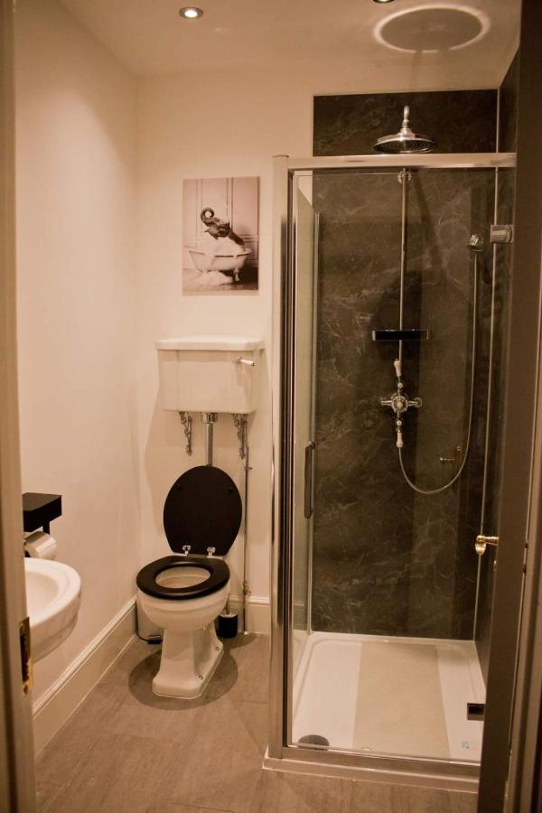 The Black Horse Inn Settle Bagian luar foto